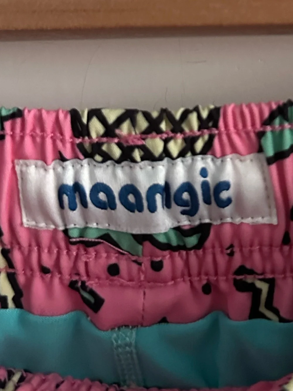 Maamgic BeachBlissII Kids Pineapple Swim Trunks with compression liner